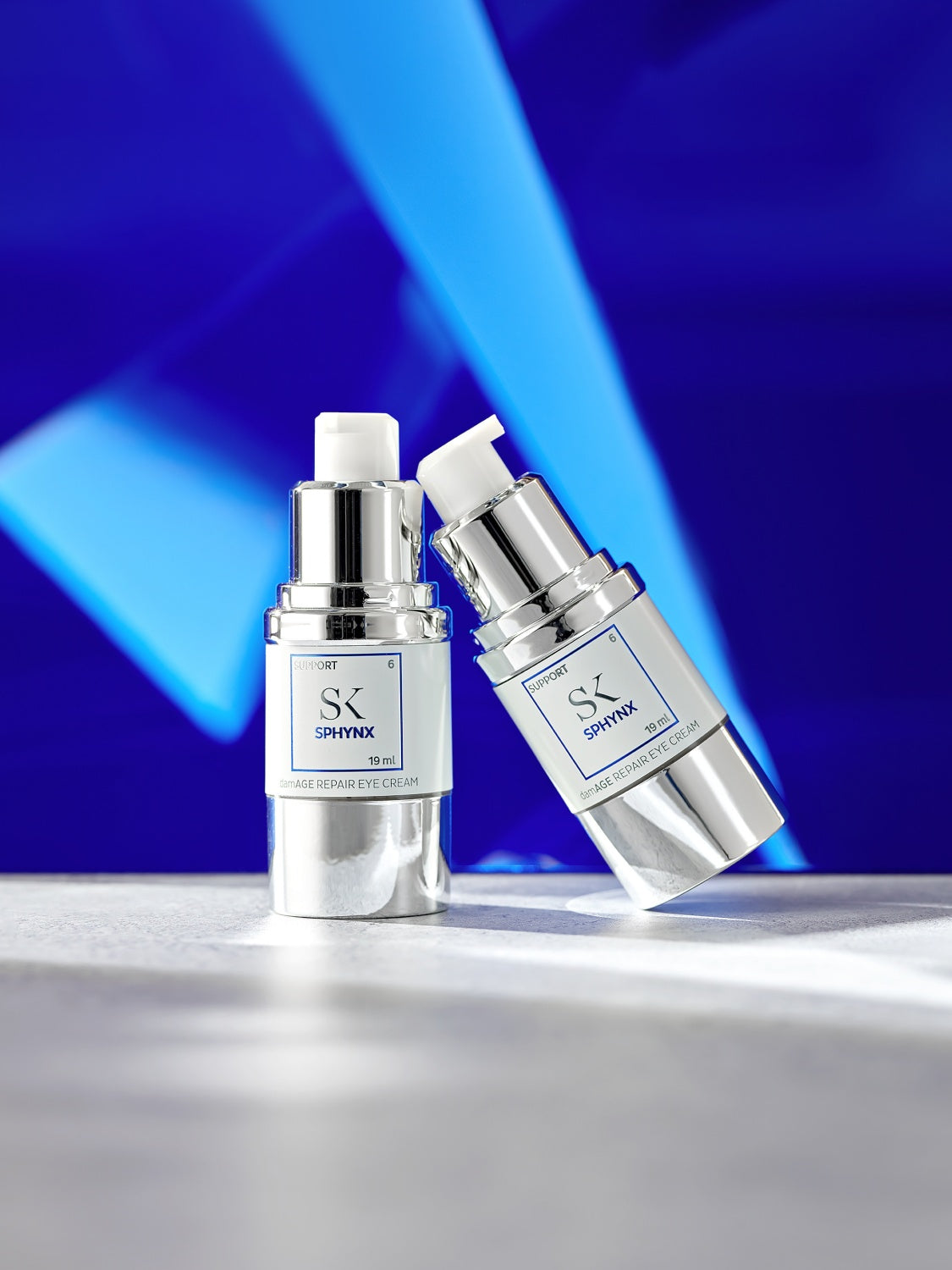 Skintegra Sphynx tretmanska krema za anti-age njegu područja oko očiju bogata vitaminima i antioksidansima u bočicama